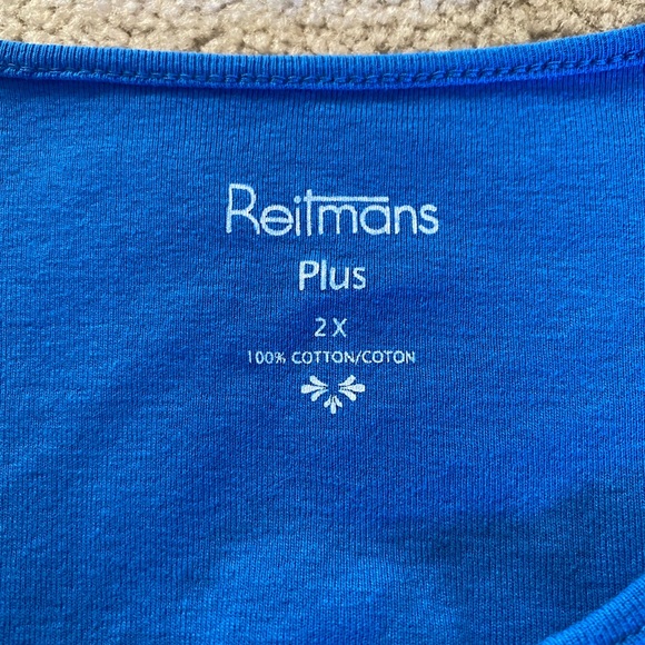 Blue tank top - Picture 3 of 3